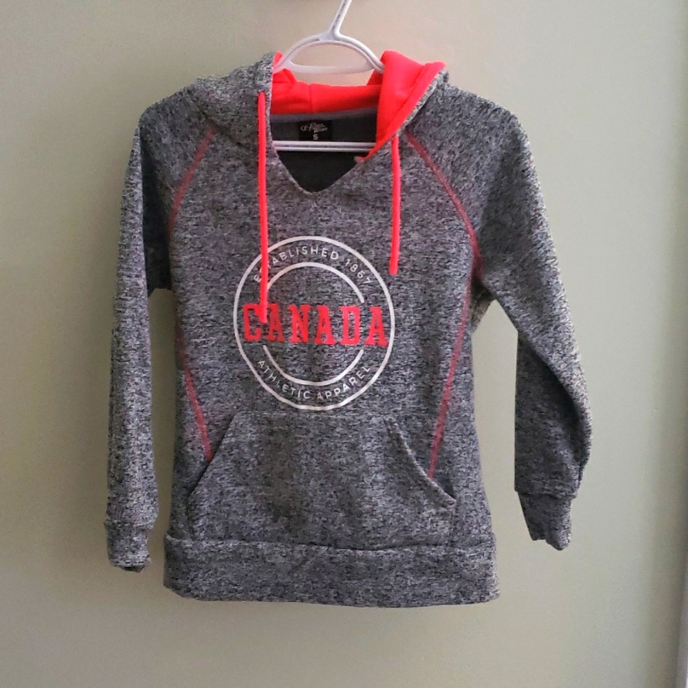 Grey Long Sleeved Hoodie with Front Pouch